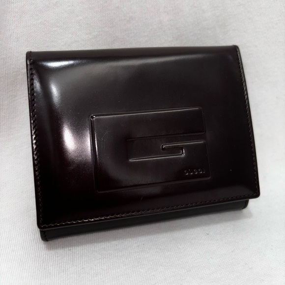 Beautiful dark brown gucci wallet with metal snap button closure - Picture 1 of 5